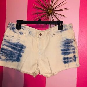 Denim Levi Cut Off Shorts!